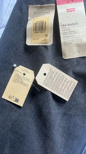 Black Levi’s Jeans thumbnail 3