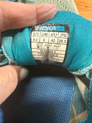 Hoka men’s 9.5 thumbnail 3