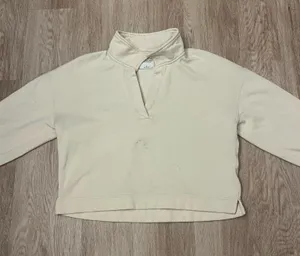 abercrombie & fitch sweater thumbnail 2