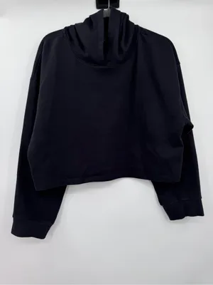Beyond Yoga Happiness Cropped Pullover Hoodie Medium Black Sweatshirt thumbnail 3