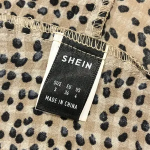 SHEIN Tie Halter Crop Top thumbnail 5