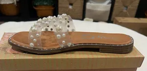 Very G Pearl Embellished Brown Sandals thumbnail 2