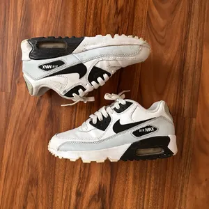 Nike Air Max Shoes thumbnail 3