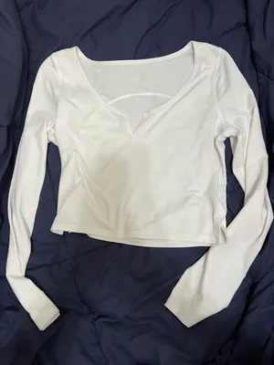 Long Sleeve thumbnail 1