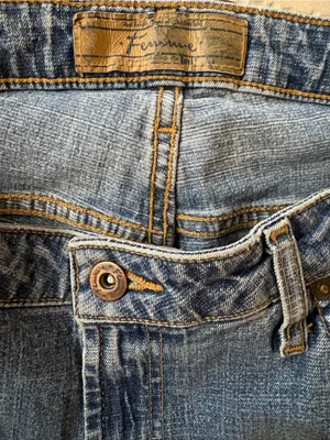 Classic Blue Wide-Leg Denim Jeans thumbnail 3