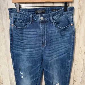 Judy Blue High Waist Distressed‎ Medium Wash Denim Jeans Flare Womens 11/30 thumbnail 3