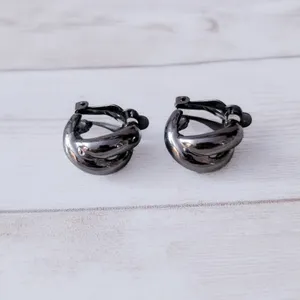 Vintage Clip On Earrings Dark Grey Twisted Chunky Hoops thumbnail 5