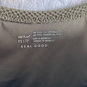 Aerie One Piece Full Coverage Swimsuit Olive Green Cutout V Neck XS‎ thumbnail 4