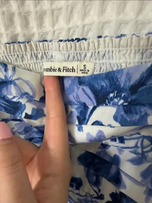 Abercrombie & Fitch Emerson Blue White Floral Crop Smocked Puff Sleeve Top Small thumbnail 5