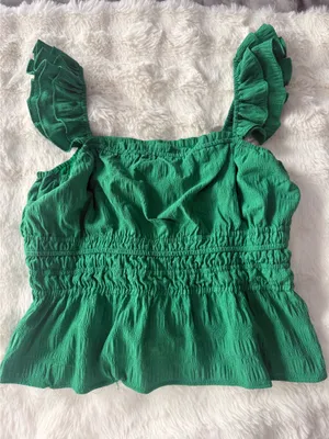 Davi & Dani Green ruffle top with square neckline and elastic waistband thumbnail 2