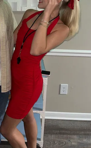 Red dress thumbnail 1