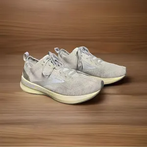 Brooks Bedlam 3 Women's Gray Knit Running Shoes 1203301B083 Size 9B thumbnail 2
