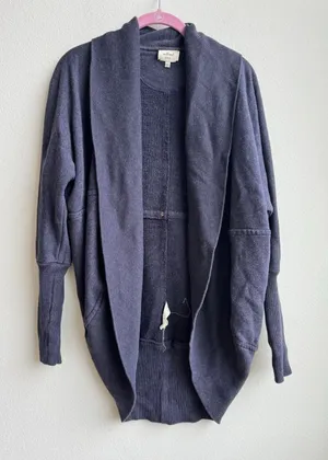 ✨$5/$25 Aritzia Wilfred Diderot Cocoon Cardigan Purple Open Front Size XS thumbnail 1