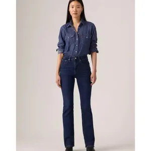 Levi's 725 High Rise Bootcut Women's 28x30 Jeans Dark Wash Lapis Dark Horse thumbnail 5