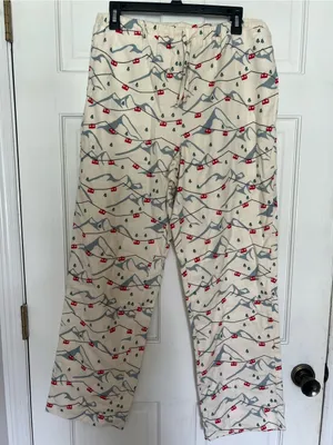 Hanna Andersson Cream Mountain & Cabin Print Pajama Pants with Red Accents thumbnail 1