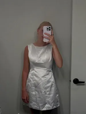Amazon Bride dress thumbnail 1