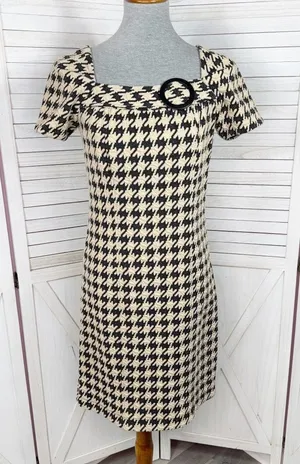 Dress Barn Houndstooth Textured Knit Cap Sleeve‎ Retro Sheath Dress Tan Black 4 thumbnail 1