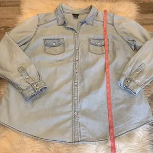 button front chambray shirt size 1 (14/16) thumbnail 9