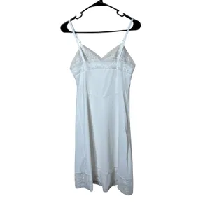 Vanity Fair White Lace Trim Slip‎ Dress Adjustable Straps Lingerie Intimates thumbnail 6