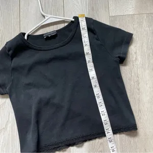 Brandy Melville Ribbed Lace Trim Crop T Shirt Black (one size) indie coquette thumbnail 5
