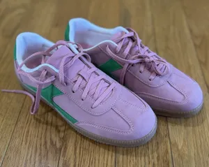 Size US 9 Women’s No Boundaries Women's Lace Up Sport Sneakers Pink Green thumbnail 1