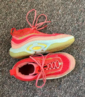 Basketball Nike Shoes Women’s thumbnail 1