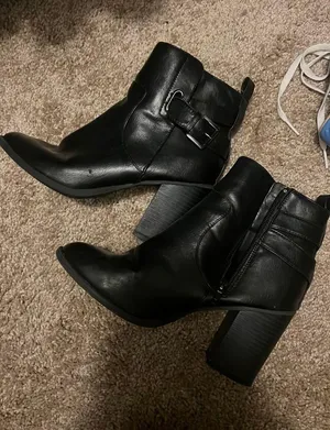Charlotte Russe Booties thumbnail 1