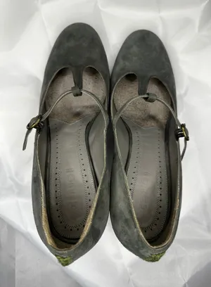 Hugo Boss Taupe Suede Mary Jane Block Heels thumbnail 1
