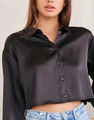 Forever 21 Black Satin Cropped Blouse Long Sleeve Button Down‎ Shirt Evening Top thumbnail 1