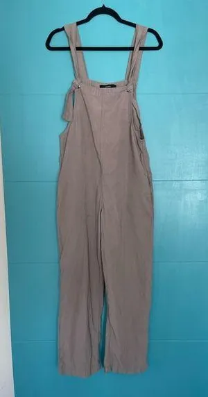 Forever 21 🌿EUC Women’s Adjustable Tie Overalls Beige Size Small Boho Style🌿 thumbnail 1