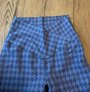 Aerie Flare Leggings thumbnail 2