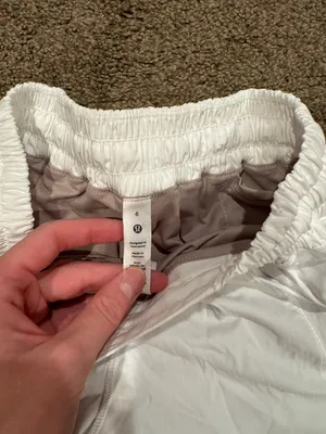 Lululemon Hotty Hot Shorts 4” thumbnail 2