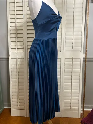 Cupshe Navy Satin Twist-Front Midi Dress thumbnail 8