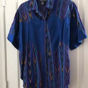FINAL MARKDOWN Unique ladies ozark mountain blouse large thumbnail 1