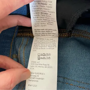 Spanx Cropped Wide Leg Jean Washed Blue Size Medium Patch Pocket Chore Retro thumbnail 10