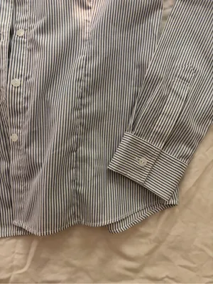 Classic Women's Blue and White Pinstripe Button-Down Shirt thumbnail 5