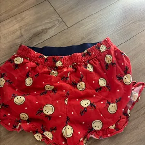 AERIE Christmas Pajama Shorts!!!! Willing to accept offers!!! thumbnail 2