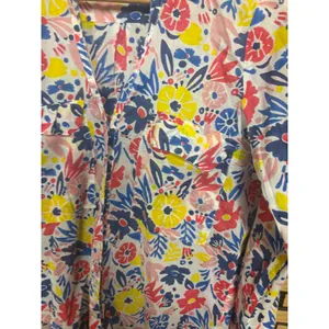 Roller Rabbit White Floral Button‎ Down Shirt Size XS thumbnail 4
