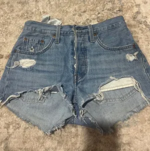 Levi 501 Jean Shorts thumbnail 1