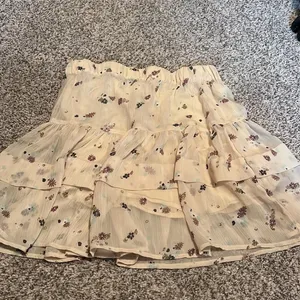 Free People From the Valley Floral Mini Skirt - Size Small thumbnail 4