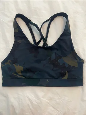Old Navy Medium Support PowerPress Strappy Sports Bra thumbnail 2