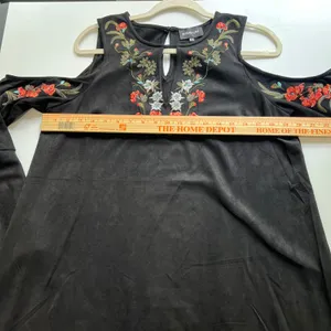 Sugar Lips Dress Womens Medium Black Great Cold Shoulder Floral Embroidery D5110 thumbnail 9