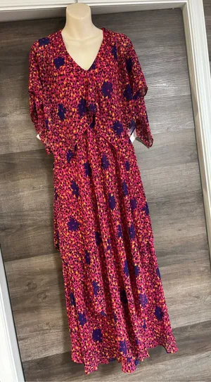 V-Neck Pink and Purple Printed Maxi Dress with Relaxed Waist thumbnail 1