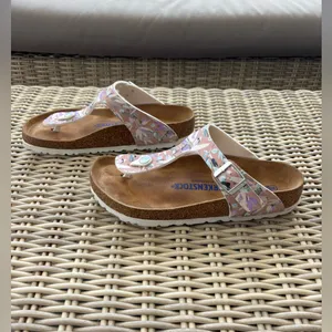 Birkenstock Gizeh Soft Footbed Floral Sandals 37 summer vacation beach‎ outdoors thumbnail 4