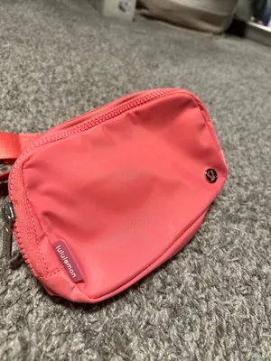 Sakura Pink Lululemon Belt Bag Everywhere 1L thumbnail 3