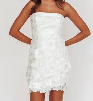 Selfie Leslie Dress White thumbnail 1