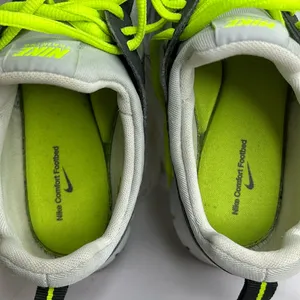 Nike Training In Season TR2 Size 7.5. Light dark gray / green. thumbnail 15