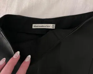 Abercrombie Black Leather Skort thumbnail 5