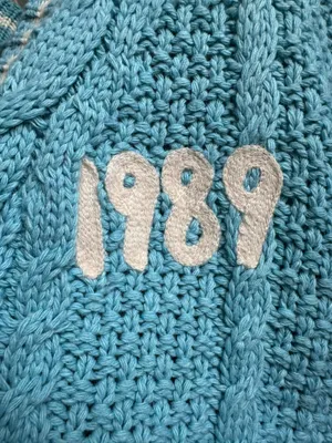 Taylor Swift 1989 Cardigan thumbnail 4