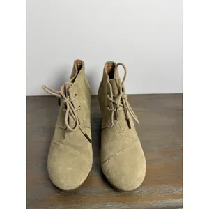 TOMS Taupe Suede‎ Desert Wedge Booties Lace-Up Boho Casual Size 8 thumbnail 6
